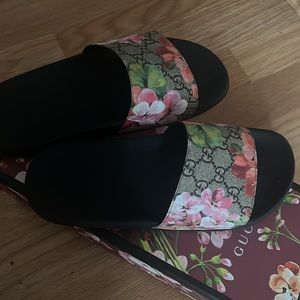 Gucci floral slides